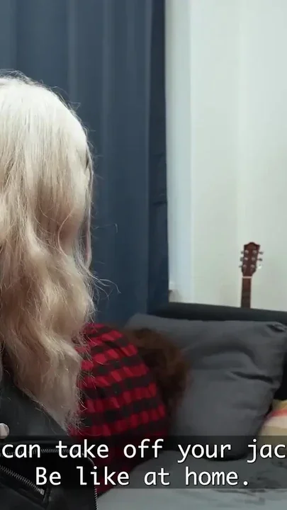 HUNT4K Blondie Fucks a Stranger While Her Boyfriend Relax Clip 1