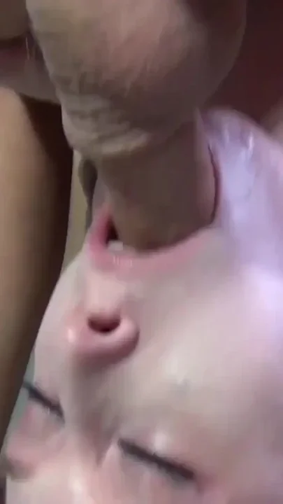 She does the best blowjobs and loves the cum