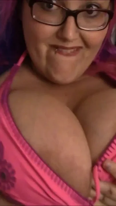 Sara Star Big Tit Tease