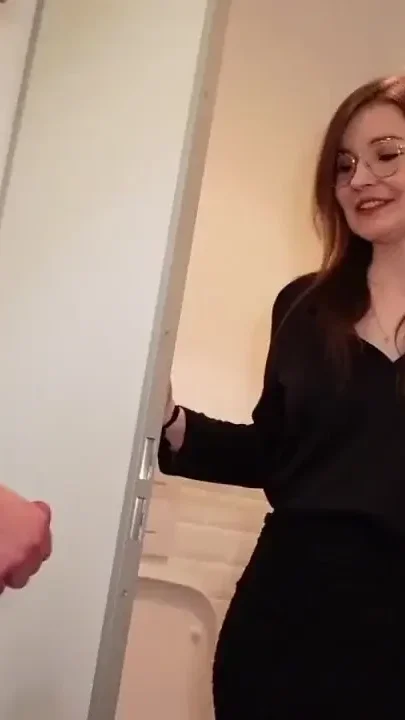 Secretly having sex in the toilet Do you dare