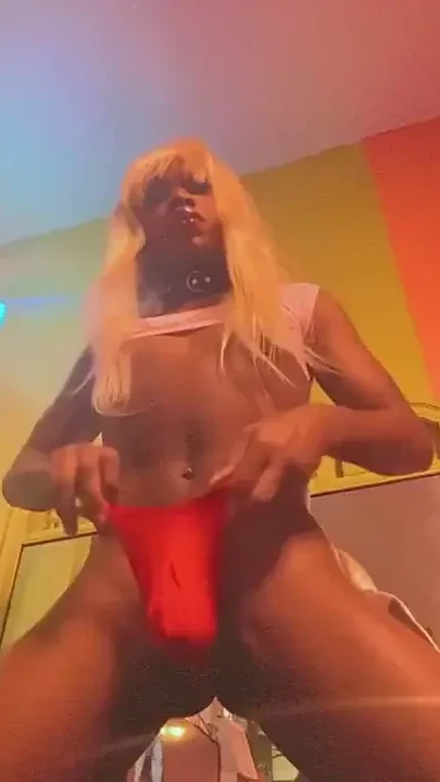 Blonde Booty - I adore you