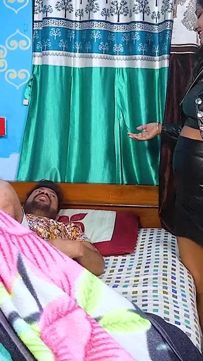 DESI STEP SISTER HARDCORE FUCK WITH HER STEP BROTHER WHEN THEY WERE ALOE AT HOME