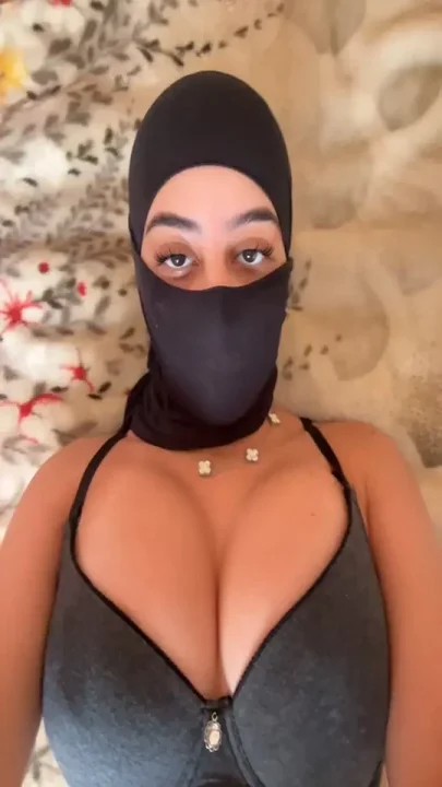 Arab Hijabi Goddess With Heavy Titties Letting Her Breasts Spill Out