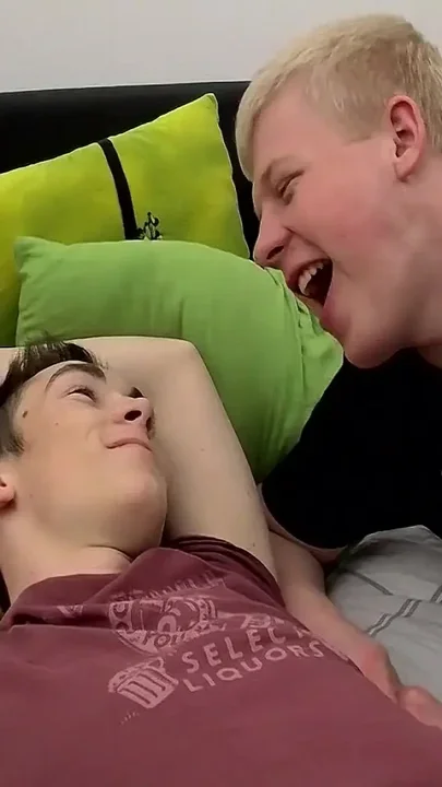 Johnson & Kuba Fuck Raw