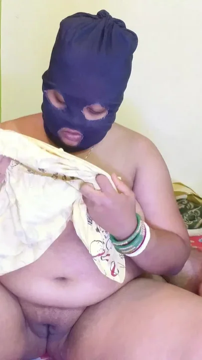Modern Hot Bhabhi Sex at Midnight Don't cum Inside Pussy Clip 1