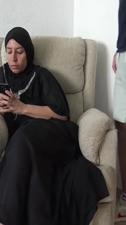 Muslim Stepmother with Horny Stepson
