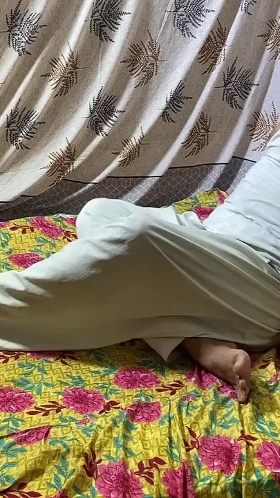 Real 18 Year Indian Teen Romantic Dirty Talking and Sex