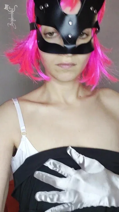 Enjoy as I masturbate with my big natural tits and kitty mask