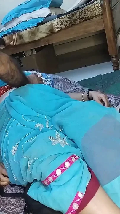 Desi Bhabhi Hot Pussy and Nipple Touching Stepdad