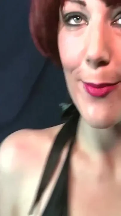 Porcher Wells Takes Facials in a Bukkake