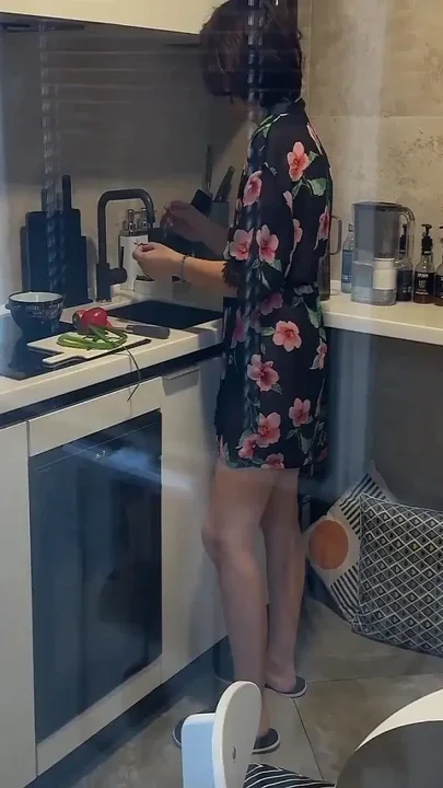 Grandma Gave a Blowjob in the Kitchen Without Taking off Her Red Panties