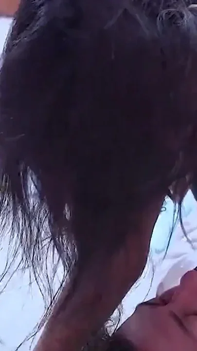 Pyassii Bhabi ko mera land chusna hay Clip 1