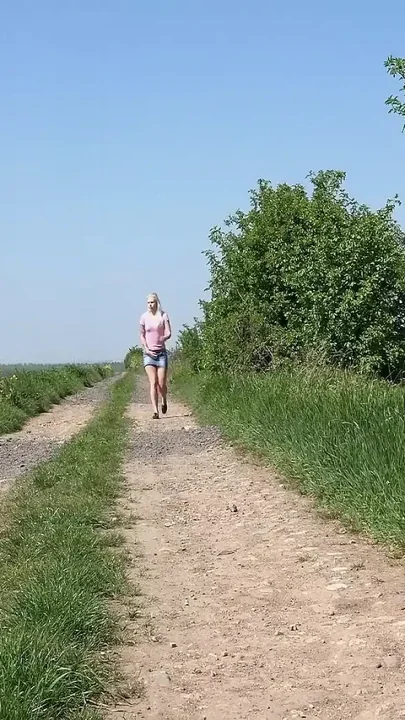 Tattooed Blonde by Got2Pee where girls come to piss