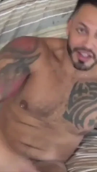 Jess fucked bareback by Viktor Rom