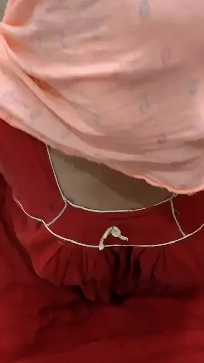 Delhi Super Sexy Bhabhi Blowjob