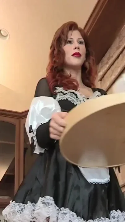 Brooklyn Lee The hot French maid