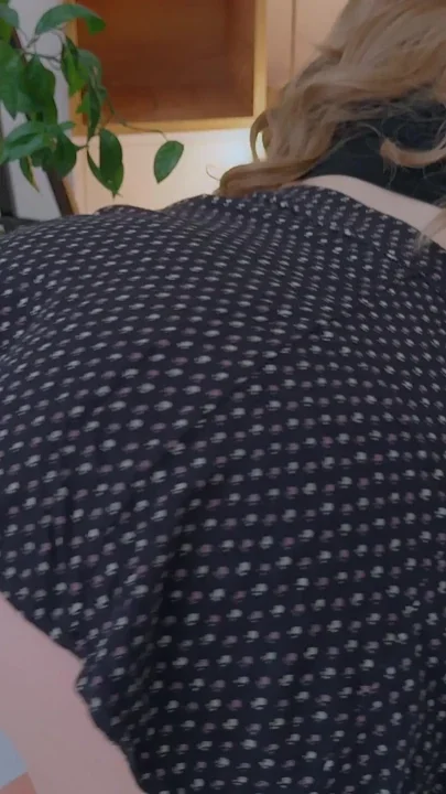 A Sexy MILF's Big Butt Can't Hide Under Her Skirt