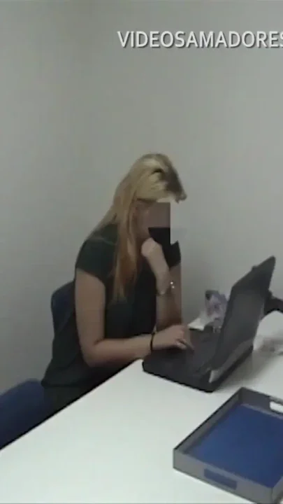 Trainee fucks boss's secretary during working hours