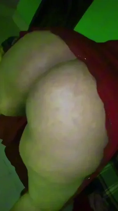 my cousin likes us to fuck while we are alone in her house BBW arab girl invites