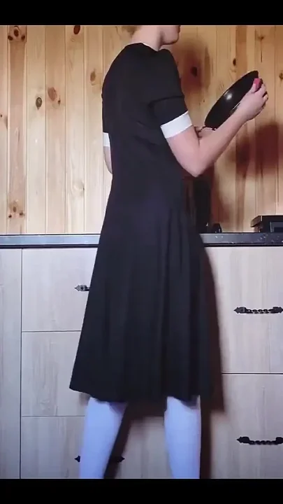 Sexy Maid with a Big Ass Gets Fucked While Cleaning