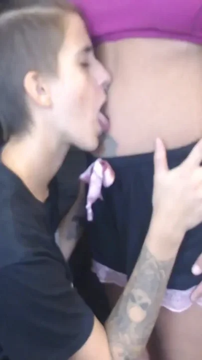 Lesbian belly button makeout