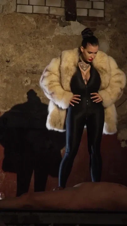 Halloween Toilet Fetish