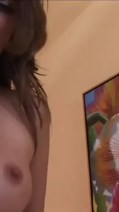 Hot sexy slut takes a nice cock in her wet pussy
