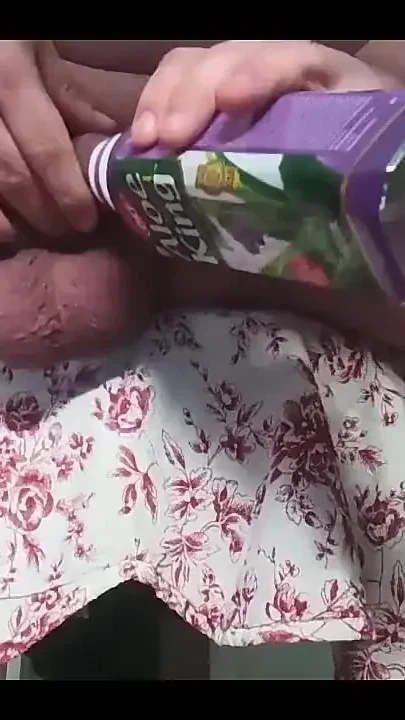 Pissing in My Pee Bottle