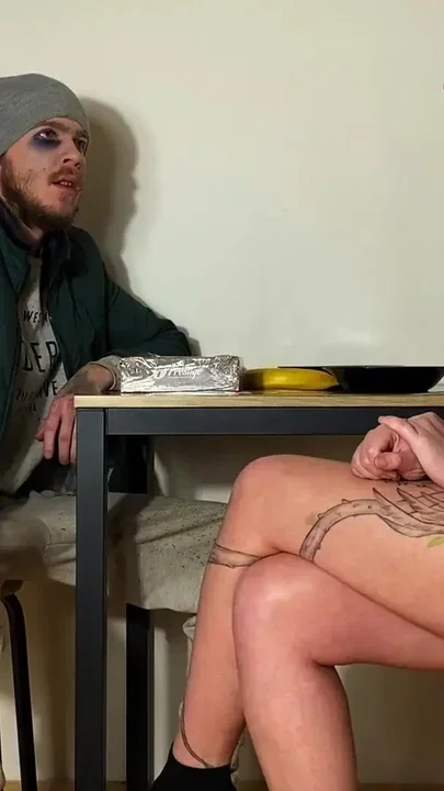 Girl blogger fucks a hobo man for likes Clip 1