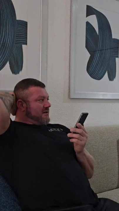 Young PAWG Is Sexual Gift for Older Muscle Bull From Wife