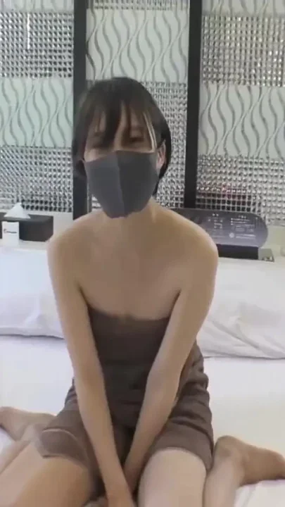 Athletic Short-haired Beauty Takes on a Daring POV Challenge