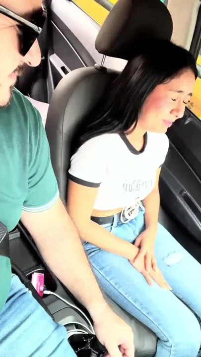 I suck the cock of the UBER driver Clip 1