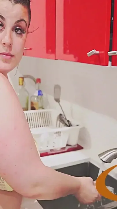 Semaj Media BBW Maria Bose Loved Getting Fucked & Licking Cum in the Kitchen
