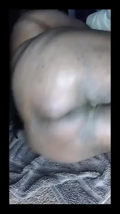 Ebony BBW Anal Masturbation