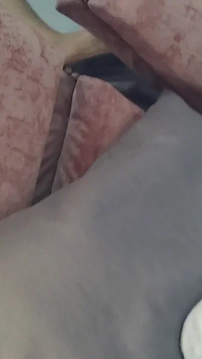 Season Four - Bts Lil Midget Bedroom Play