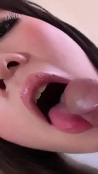 Japanese young girl loves cock