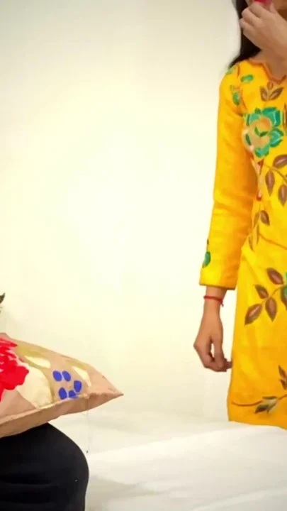 Indian Punjabi Stepmom Fucked Full Story with Clear Audio