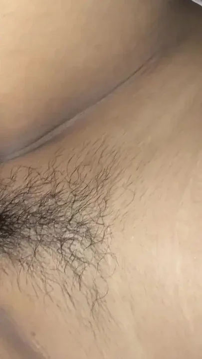 A little sister-in-law's grepe when she's tired Clip 1