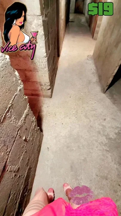 SiSsie CumSLuT Submitted For GloryHole P u b l i c In Private Cellar The