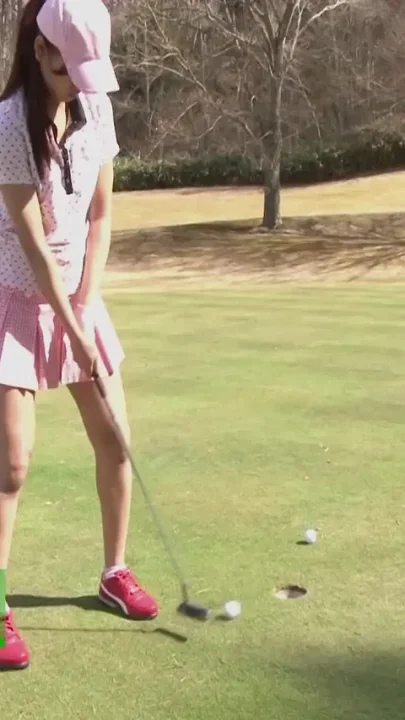 Golfing lessons in exchange for a couple of cumshots
