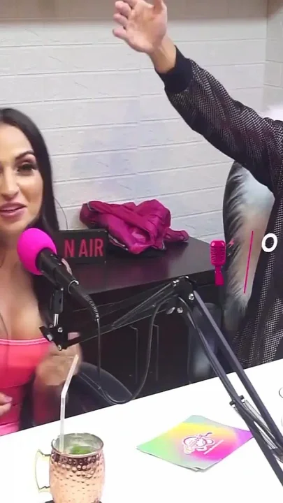 Podcast California TV - Iara Steffens