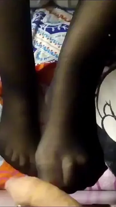Footjob Gloryhole