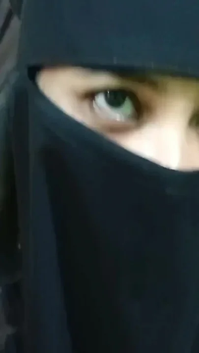 Friend's Muslim Wife Called Home and Enjoyed and Ass