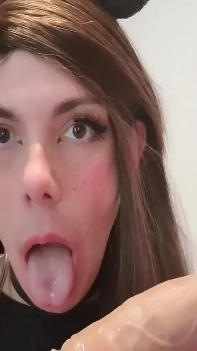 Vibrators on my sissy clit and pussy