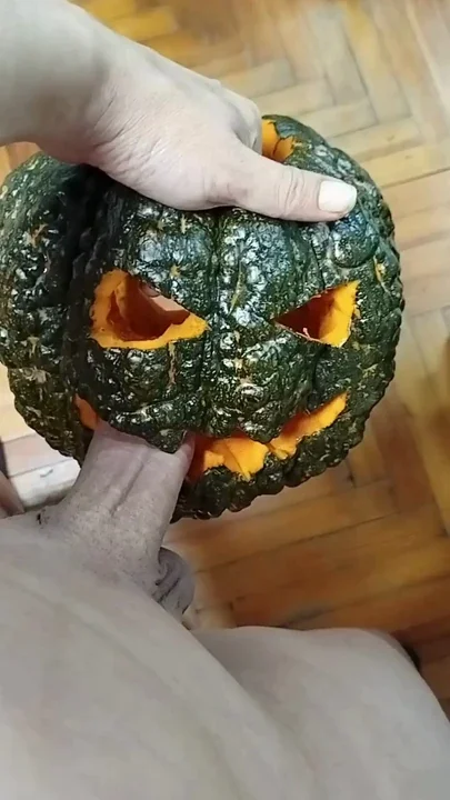 Fucking a pumkin for halloween