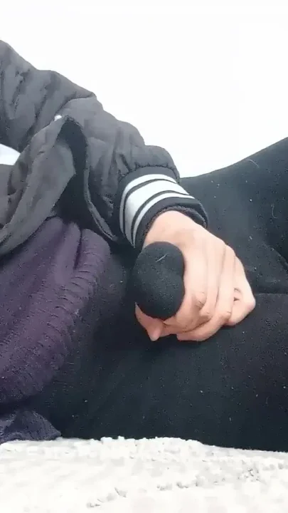 I Can't Control My Moans - I Just Want to Cum