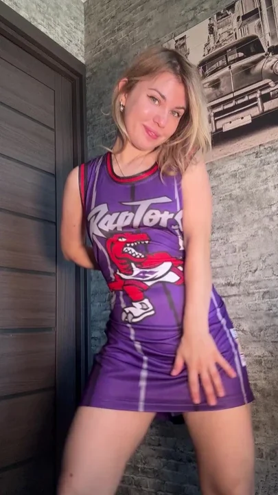 Today I Want to Pee in a Glass with My Dress up My Ass