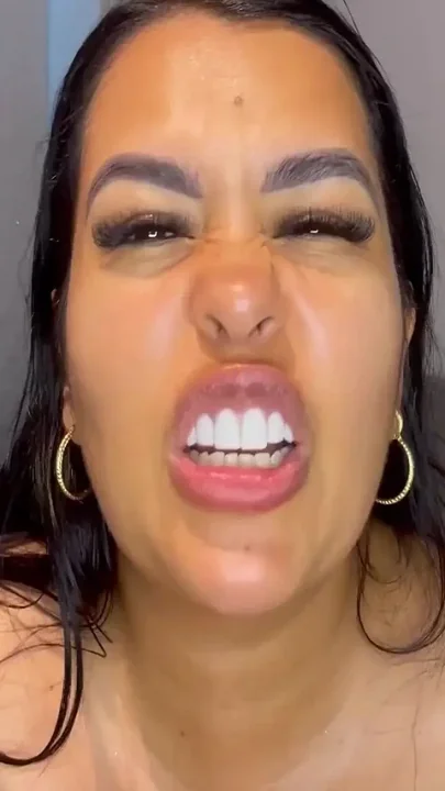 I Go Into My Roommate's Bathroom I Eat His Ass and I Fuck Him with My Finger I