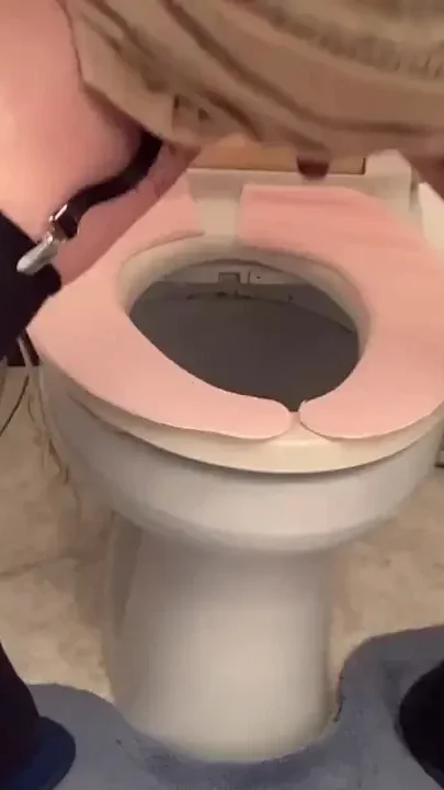 Self-training No 73 Peeing in My Tack Pussy & Dildo Masturbation