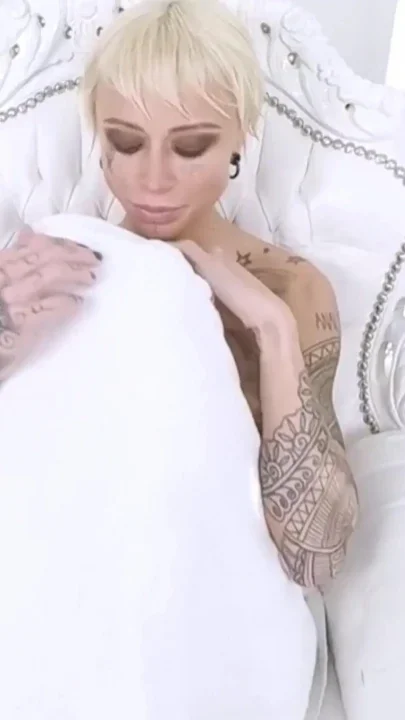 rough pov anal fist fucking and real squirting